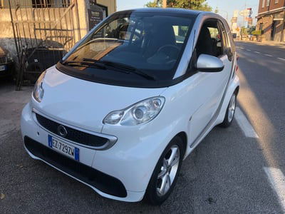 smart Fortwo 1000 45 kW MHD coupé pure usata