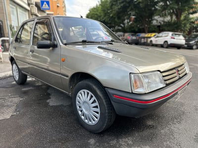 Peugeot 205 5 porte GL usata