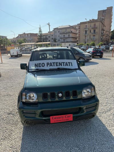 Suzuki Jimny 1.3i 16V cat 4WD JLX usata