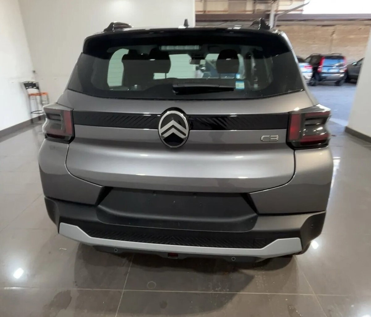 Citroen C3 Aircross 1.2 puretech turbo Plus 100cv (4)