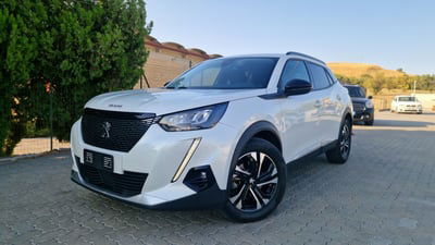 Peugeot 2008 BlueHDi 130 S&S EAT8 Allure Pack usata