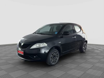 Lancia Ypsilon 1.2 69 CV 5 porte GPL Gold Plus usata