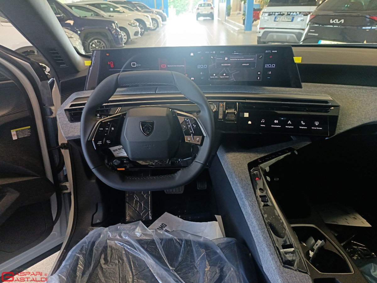 Peugeot 3008 1.2 hybrid Allure 145cv e-dcs6 (5)