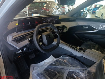 Peugeot 3008 1.2 hybrid Allure 145cv e-dcs6 (7)