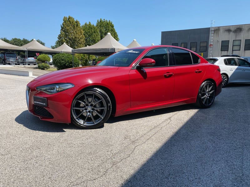 Alfa Romeo Giulia 2.2 Turbodiesel 180 CV AT8 Super