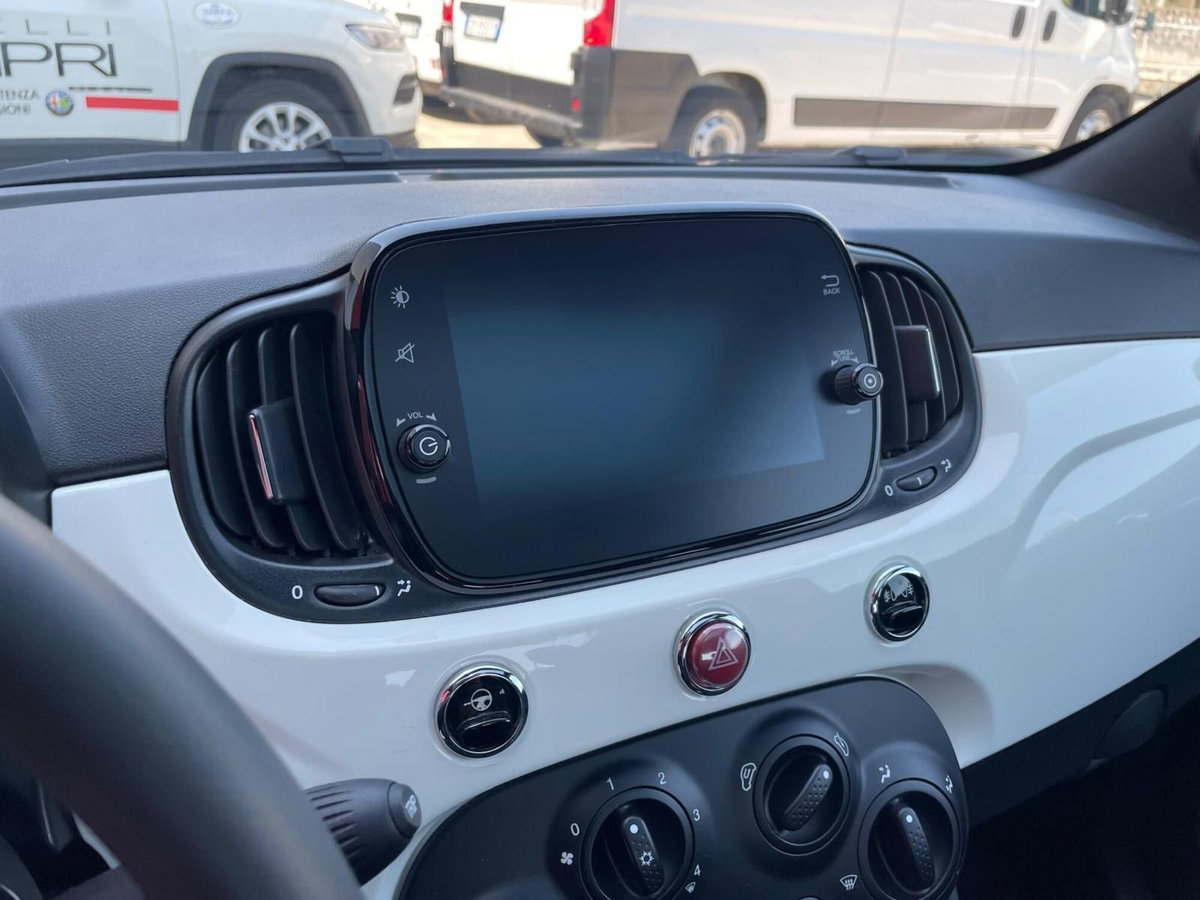 Fiat 500 1.0 Hybrid Dolcevita (13)