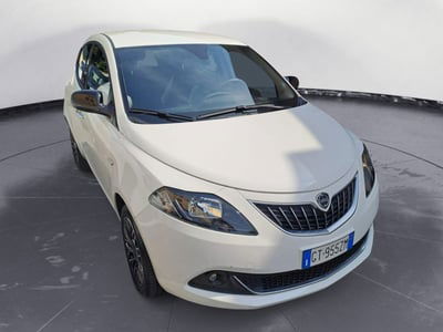 Lancia Ypsilon 1.0 FireFly 5 porte S&S Hybrid Ecochic A. Ferretti usata