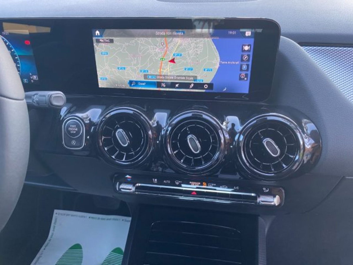 Mercedes-Benz GLA SUV 180 d Automatic Sport Plus (13)