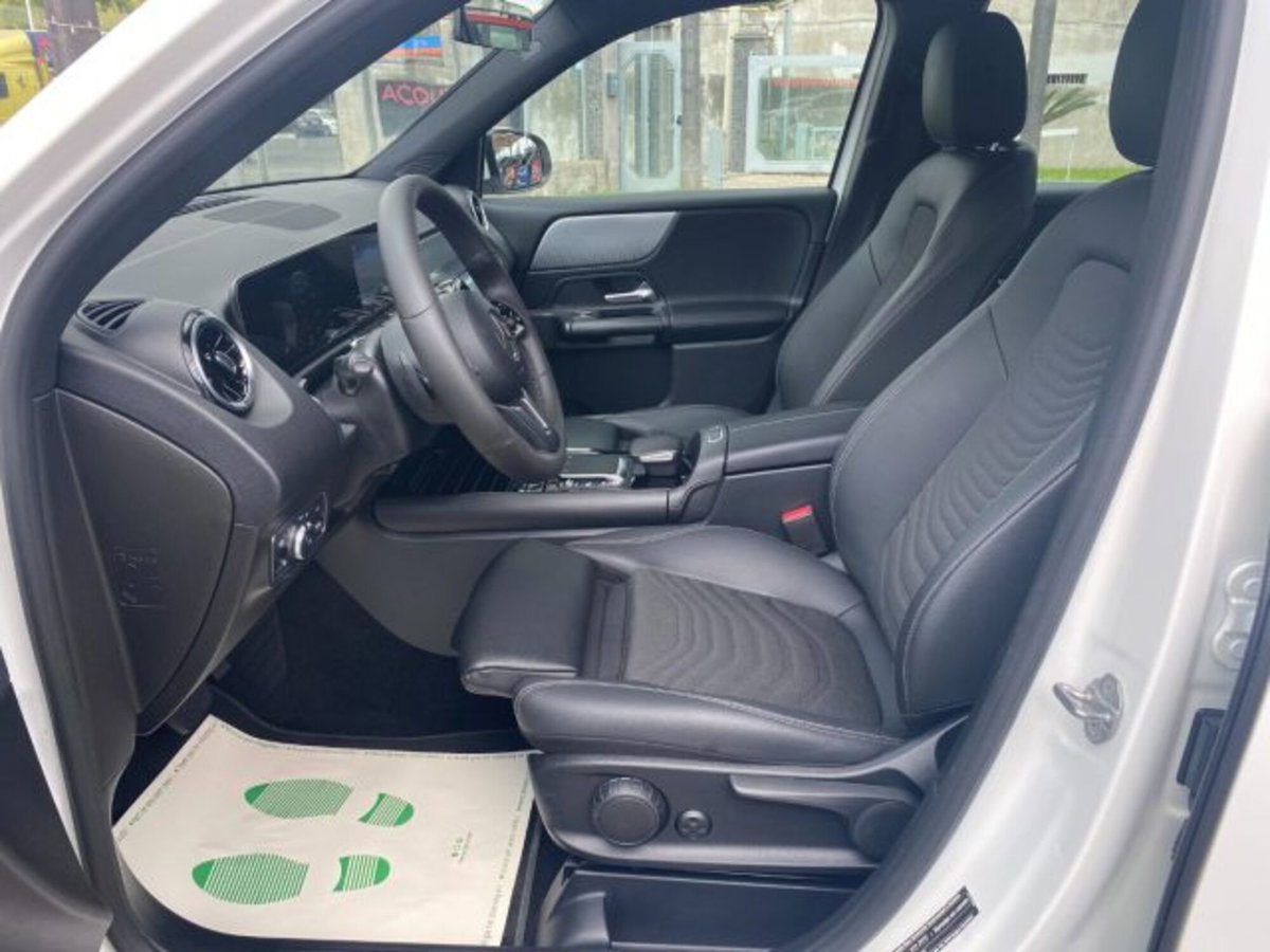 Mercedes-Benz GLB 180 d Automatic Sport (6)