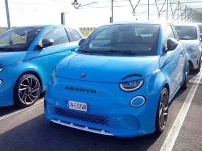 Abarth 500e 42 kWh Turismo usata