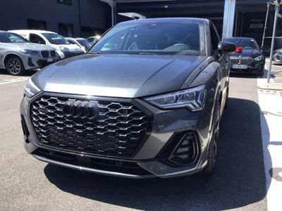 Audi Q3 Sportback 40 2.0 tdi Identity Black quattro 193cv s-tronic nuova