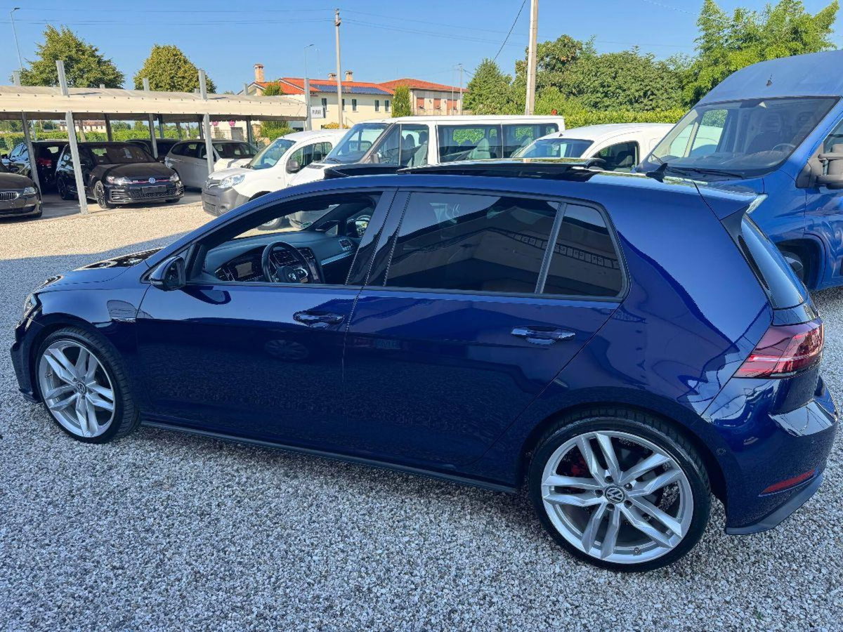 Volkswagen Golf GTD 2.0 TDI DSG 5p. BlueMotion Technology (2)