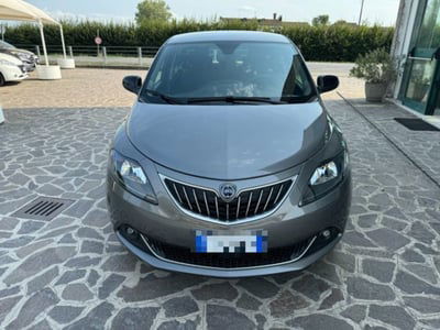 Lancia Ypsilon 1.0 FireFly 5 porte S&S Hybrid Ecochic A. Ferretti usata