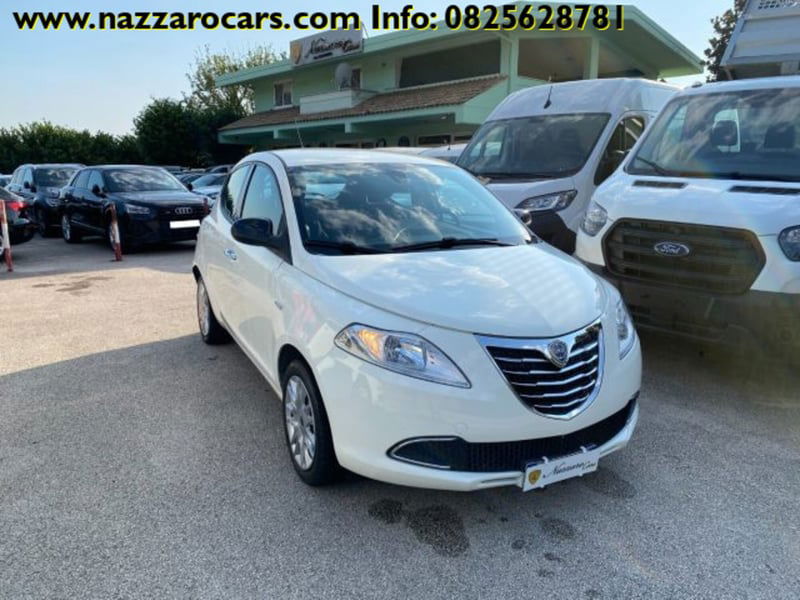 Lancia Ypsilon 1.2 69 CV 5 porte Gold
