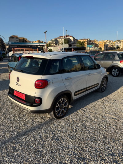 Fiat 500L 1.6 Multijet 120 CV Trekking (4)