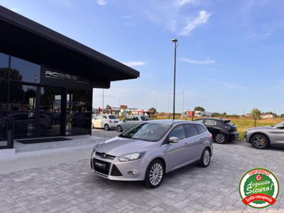 Ford Focus Station Wagon 1.6 120 CV GPL SW Titanium usata