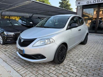 Lancia Ypsilon 1.0 FireFly 5 porte S&S Hybrid Ecochic Gold usata