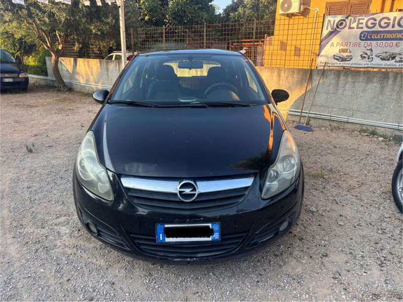 Opel Corsa 1.2 3 porte Club