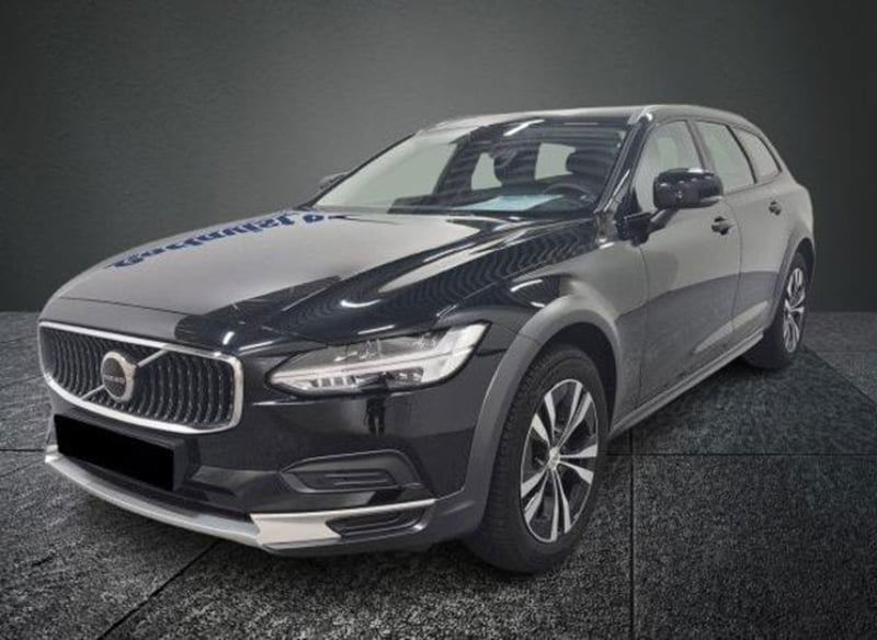 Volvo V90 Cross Country 2.0 b4 Core awd auto