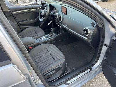 Audi A3 Sportback 40 TDI quattro S tronic Sport (10)