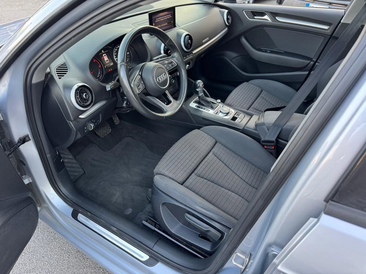 Audi A3 Sportback 40 TDI quattro S tronic Sport (5)