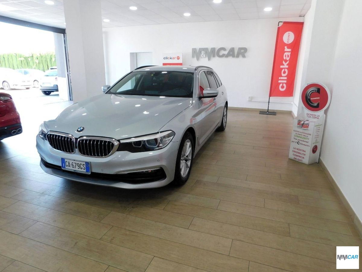BMW Serie 5 Touring 520d xDrive  Business aut. (2)