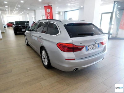 BMW Serie 5 Touring 520d xDrive  Business aut. (6)