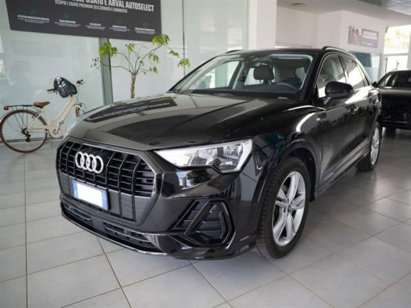 Audi Q3 2.0 TDI 150 CV S tronic S line Edition