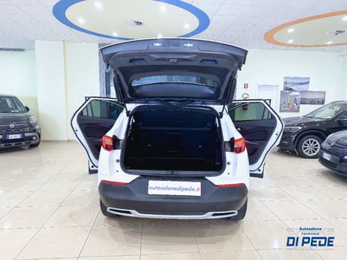 Opel Grandland X 1.5 diesel Ecotec Start&Stop Innovation (8)