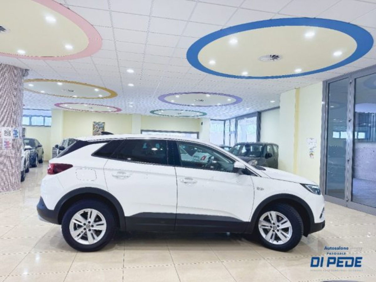 Opel Grandland X 1.5 diesel Ecotec Start&Stop Innovation (9)