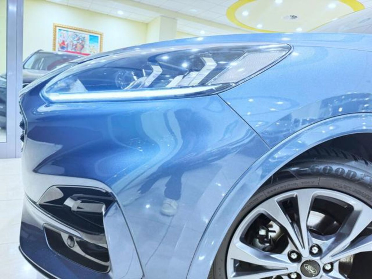 Ford Kuga 2.0 EcoBlue 120 CV aut. 2WD ST-Line X (12)