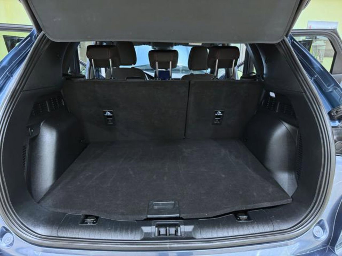 Ford Kuga 2.0 EcoBlue 120 CV aut. 2WD ST-Line X (15)