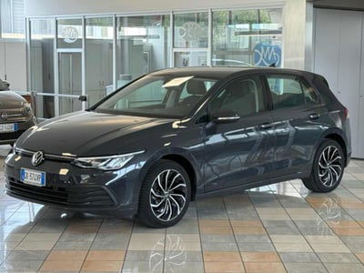 Volkswagen Golf 1.0 TSI EVO Life usata