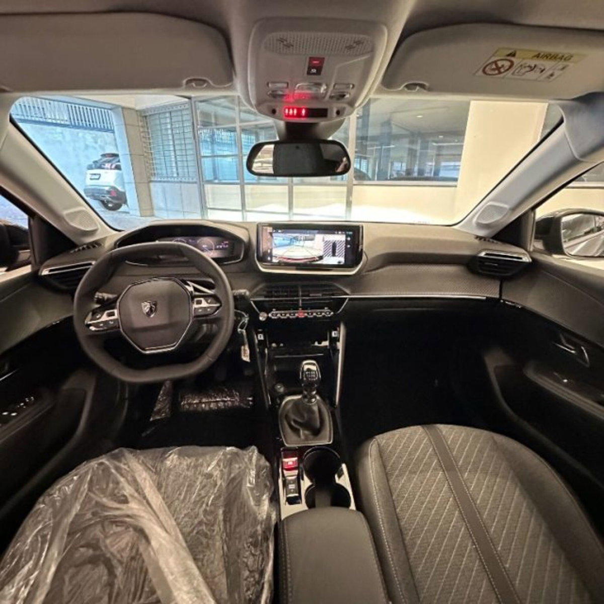Peugeot 208 1.2 puretech Active s&s 100cv (11)