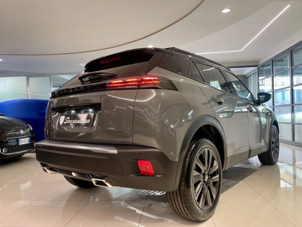 Peugeot 2008 50 kWh GT (12)