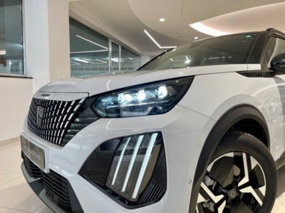 Peugeot 2008 50 kWh GT (9)