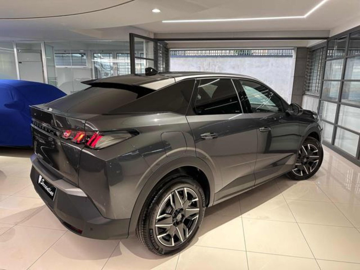 Peugeot 3008 1.2 hybrid Allure Business 145cv e-dcs6 (13)