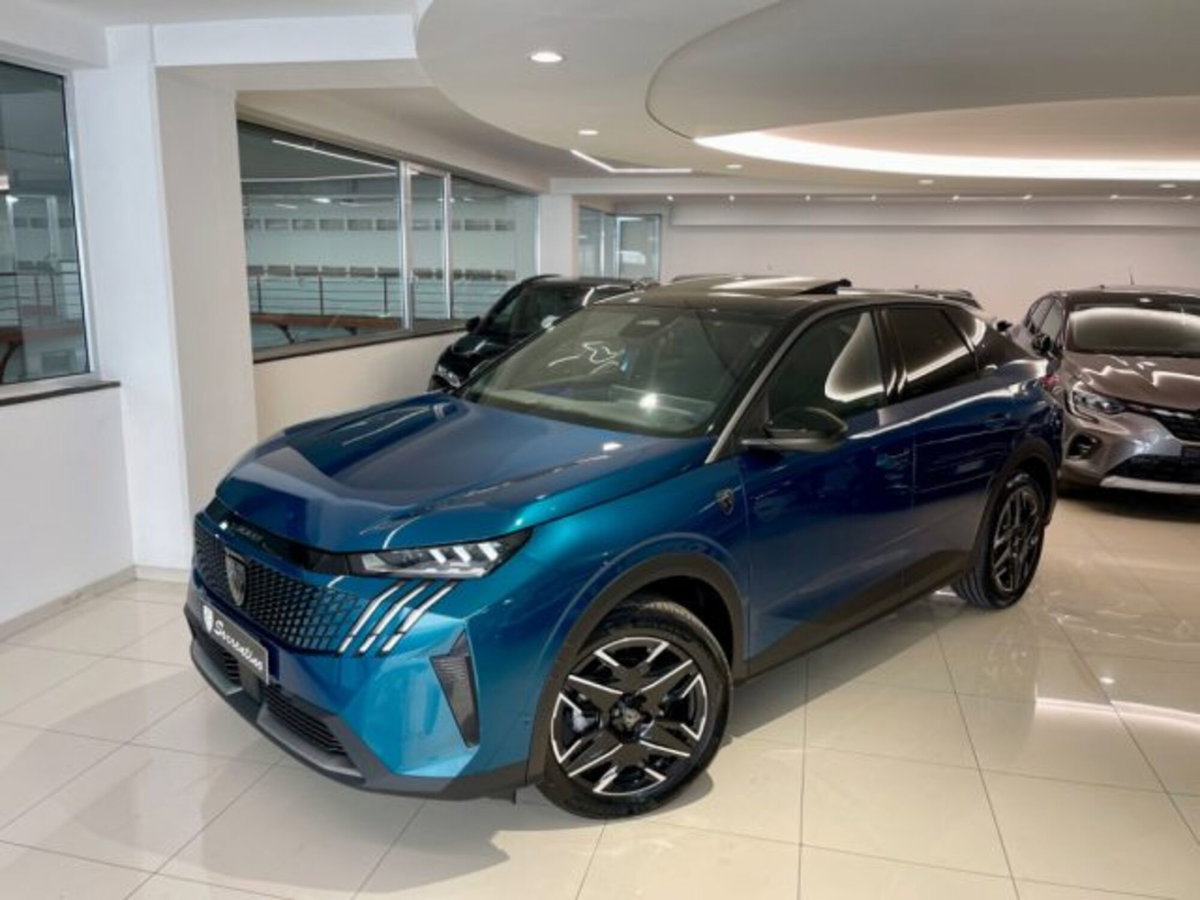 Peugeot 3008 1.2 hybrid GT Exclusive 145cv e-dcs6 (4)