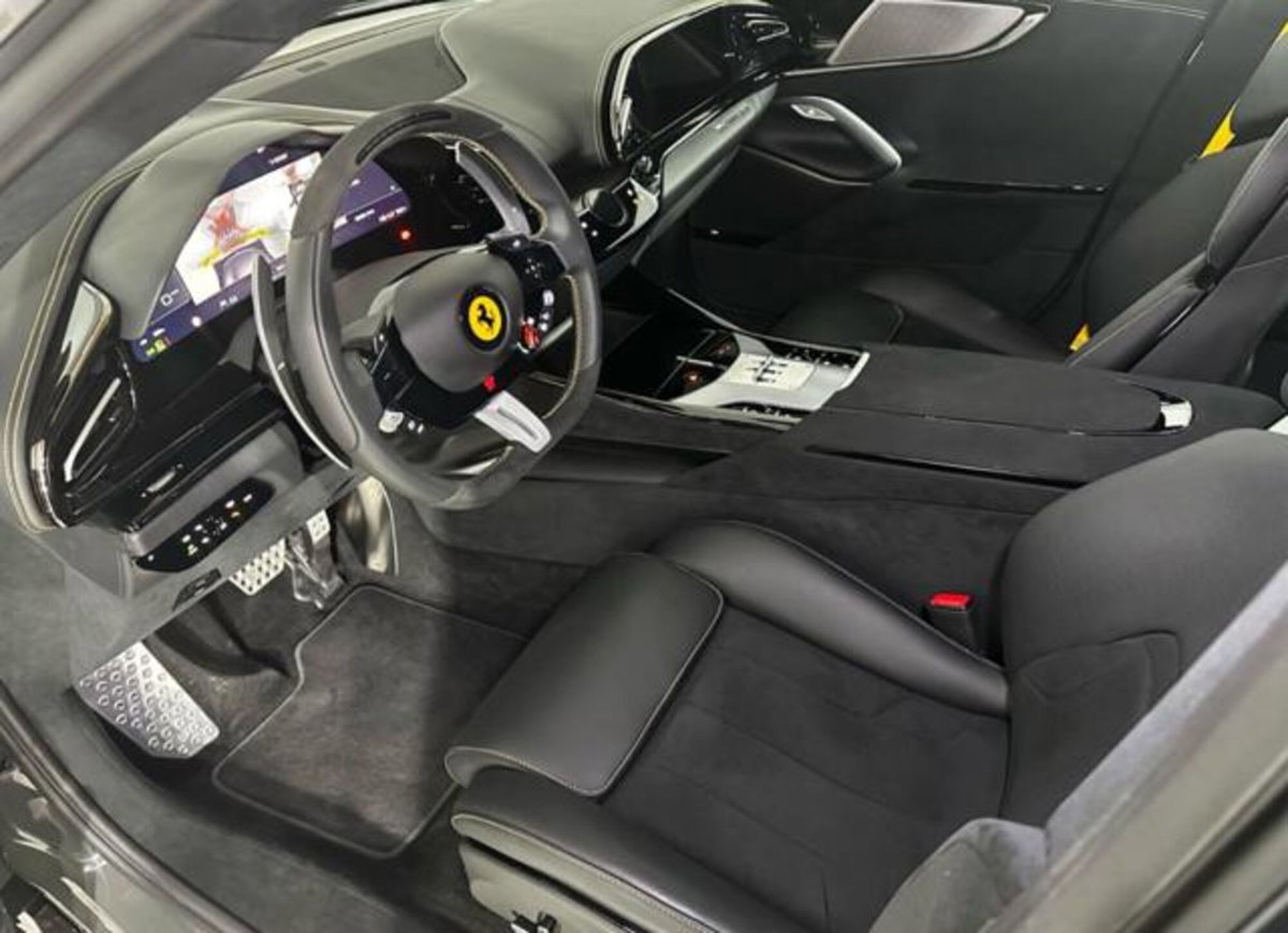 Ferrari Purosangue 6.5 (6)