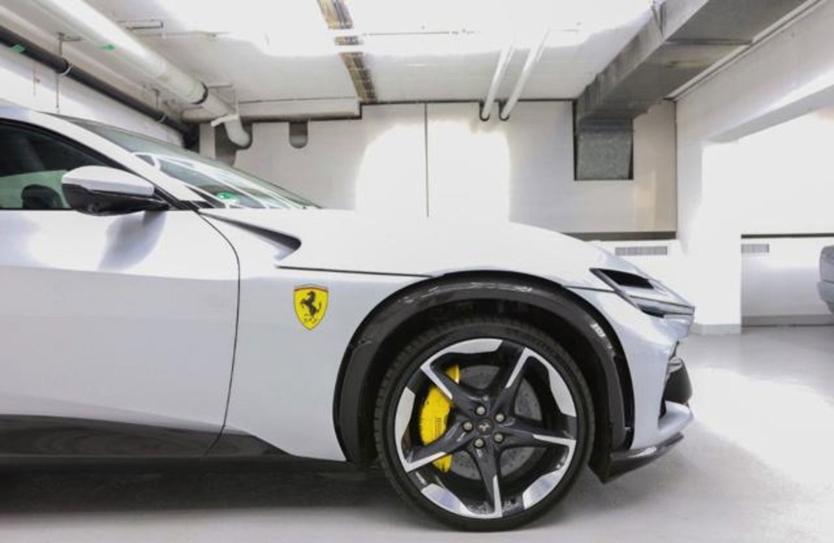 Ferrari Purosangue 6.5 (9)