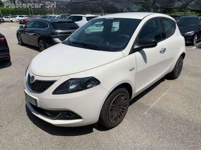 Lancia Ypsilon 1.0 FireFly 5 porte S&S Hybrid Gold Plus usata