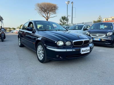 Jaguar X-Type 2.5 V6 24V cat Executive usata