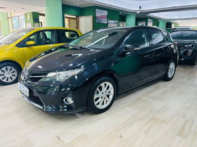 Toyota Auris 1.4 D-4D 5 porte usata