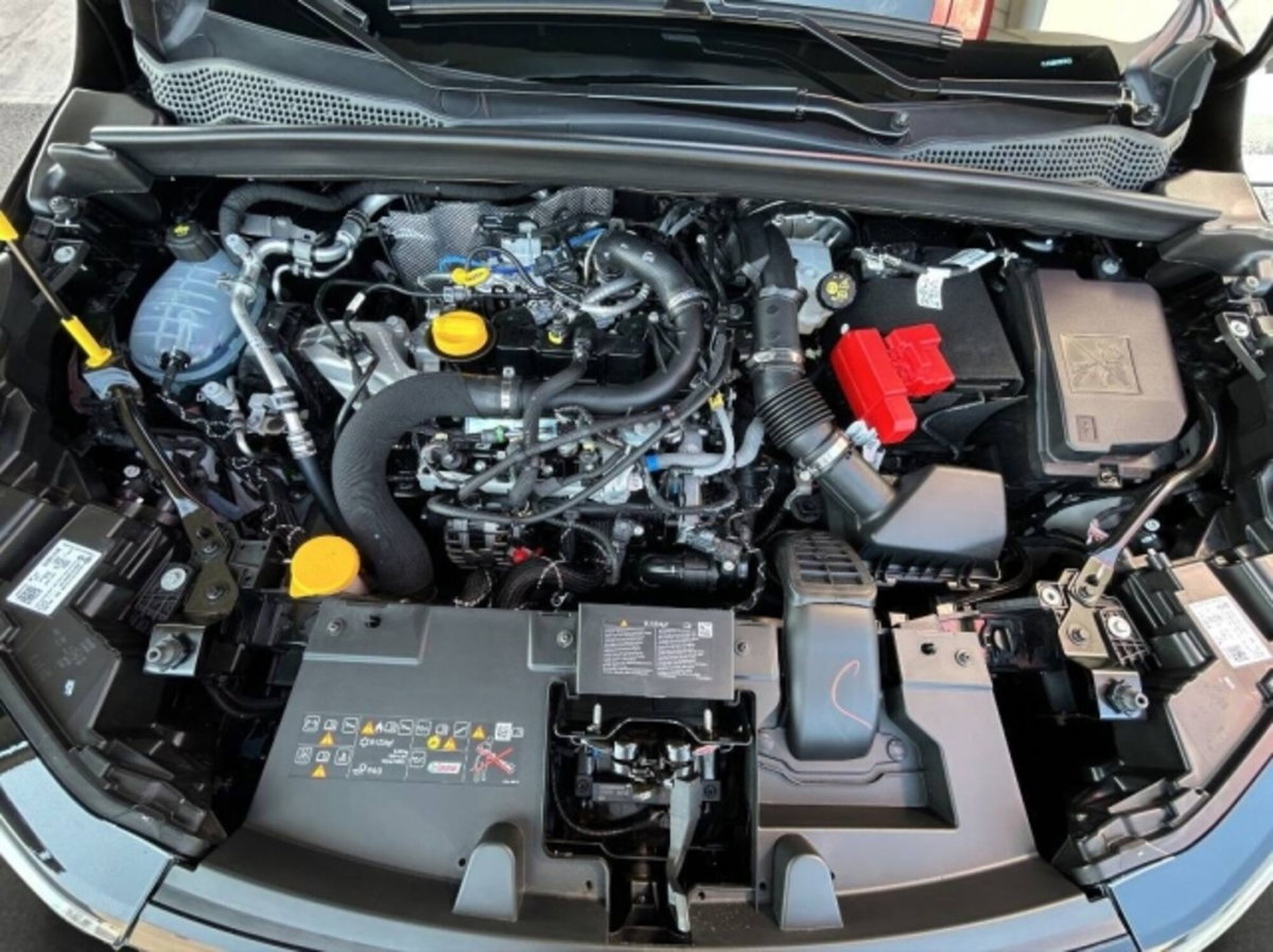 Renault Captur 1.0 eco-g Techno 100cv (18)
