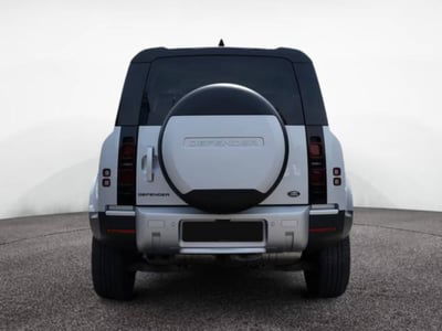 Land Rover Defender 110 2.0 SD4 AWD Auto SE usata