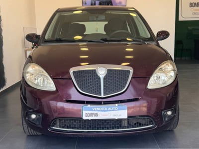 Lancia Ypsilon 1.3 MJT 75 CV Oro Giallo usata