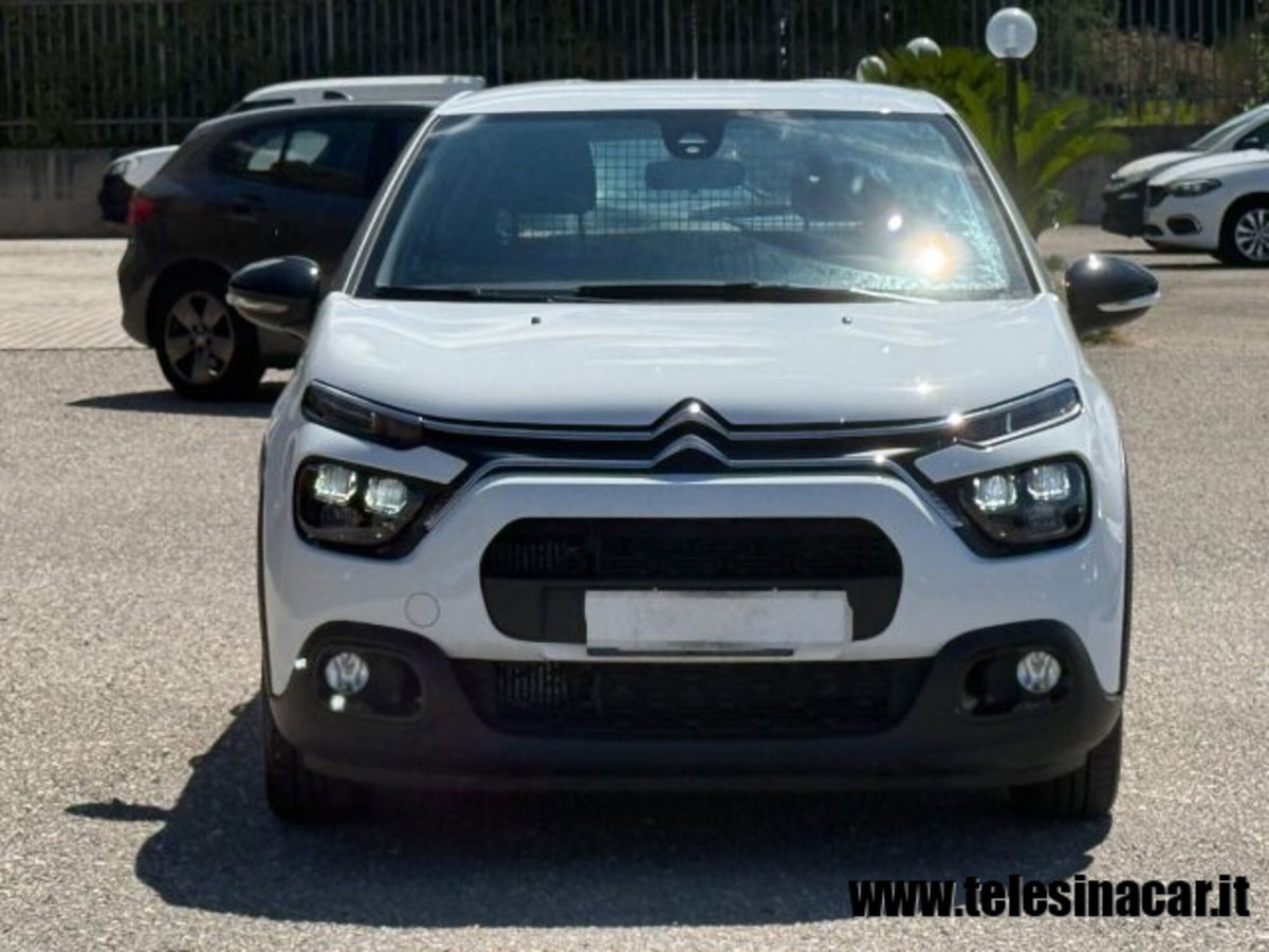 Citroen C3 BlueHDi 100 S&S Van Feel (3)