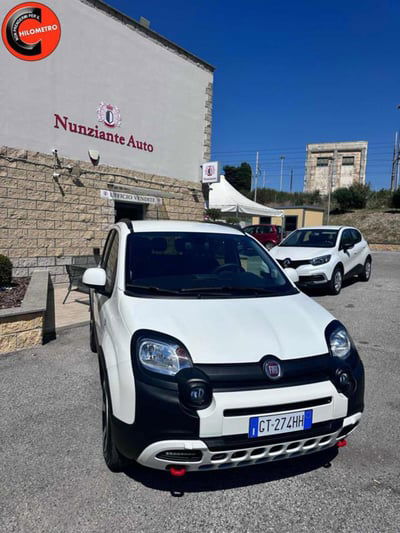Fiat Panda Cross 1.0 firefly hybrid Cross s&s 70cv 5p.ti usata