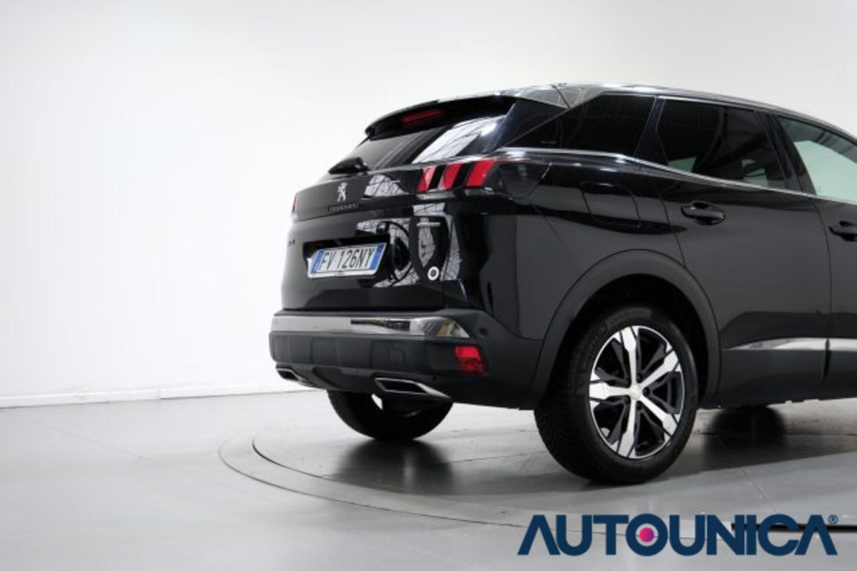 Peugeot 3008 PureTech Turbo 130 S&S EAT8 GT Line (14)
