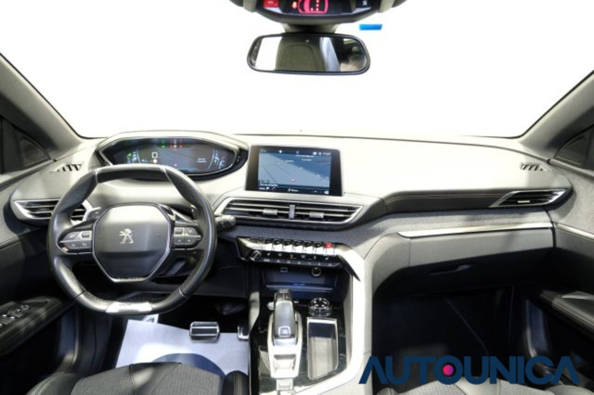 Peugeot 3008 PureTech Turbo 130 S&S EAT8 GT Line (9)